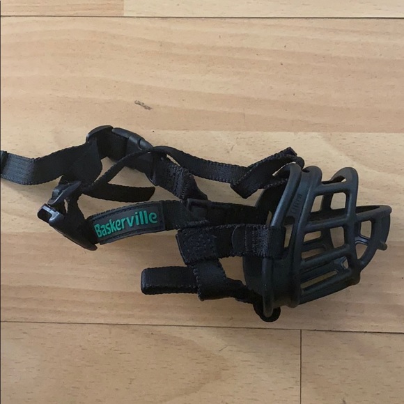 Baskerville ultra muzzle and dog collar - Picture 3 of 4